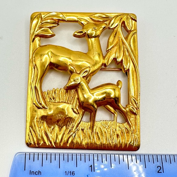 Antique Sterling Silver Coro Brooch Gold Vermeil Figural Deer Doe Fawn Pin - Picture 12 of 13